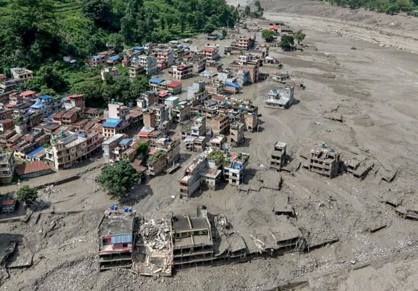 nepalsfloods_d5746149249427203882
